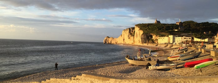 Étretat is one of Alexさんのお気に入りスポット.