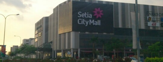 Setia City Mall is one of The Mall(s) REVIEW.