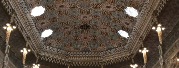 Palais de la bourse is one of Lieux qui ont plu à Paolo.