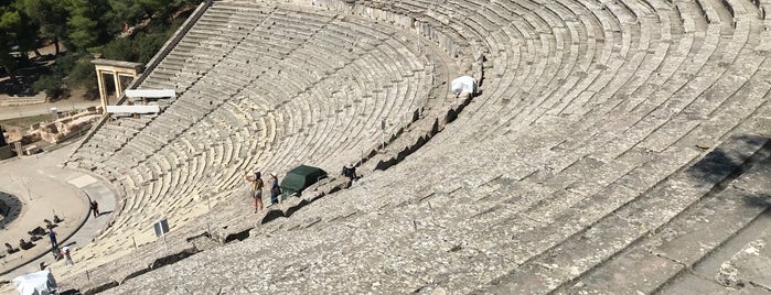 Epidaurus Theatre is one of Paoloさんのお気に入りスポット.