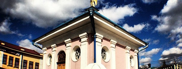 Площадь Ленина is one of สถานที่ที่ Elena ถูกใจ.