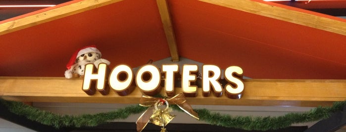 Hooters is one of hamburgueria.