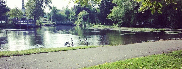 McArthur Park is one of Canoe Lansing.