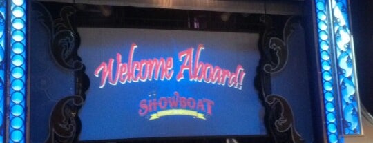 Showboat Branson Belle is one of Lizzieさんのお気に入りスポット.