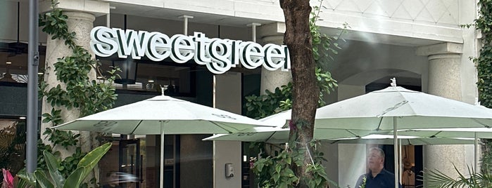 Sweetgreen is one of Miami Restaurants.