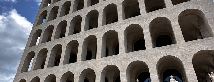 Palazzo della Civiltà e del Lavoro is one of Alessandroさんのお気に入りスポット.
