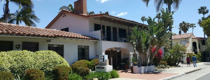 Casa Del Mar Inn is one of Santa Barbara.