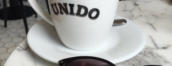 Unido Panama Coffee Roaster is one of Panamà mica en mica.