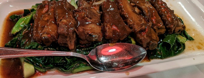 T.S. Ma Chinese Cuisine is one of lino'nun Beğendiği Mekanlar.