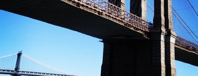 Brooklyn Köprüsü is one of NYC Brooklyn.