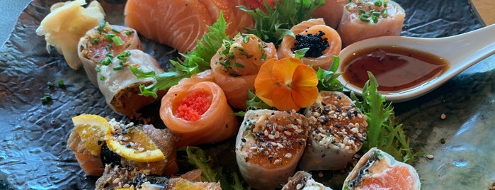 Taishi | Express & Sushi Lounge POA is one of Lieux qui ont plu à Marcos.