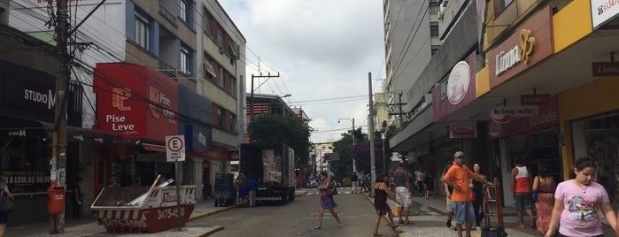 Calçadão de Canoas is one of Tempat yang Disukai Agnolli.