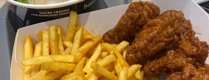 BonChon Chicken is one of Robertさんのお気に入りスポット.