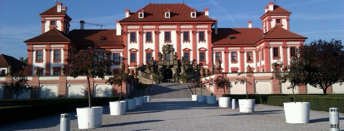Troja Castle is one of Prague for tourists.