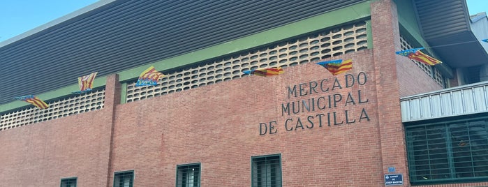 Mercado De Castilla is one of Sergio'nun Beğendiği Mekanlar.