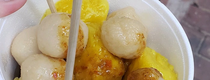 JarGor 1996 is one of Curry fish ball in hk.