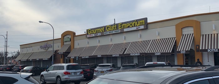 Gourmet Glatt is one of My Restaurant.