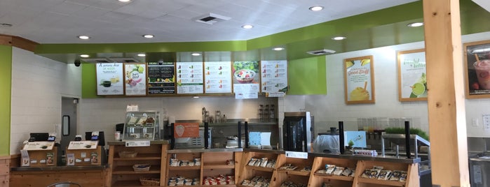 Jamba Juice Belmont Shore is one of Sit back & relax.