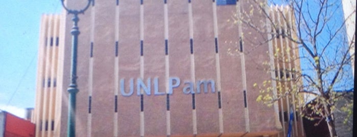 Universidad Nacional De La Pampa is one of Universidades Finalistas BC6.
