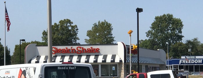 Steak 'n Shake is one of Must-visit Food in Indianapolis.