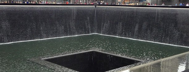 Memorial e Museu Nacional do 11 de Setembro is one of New York.