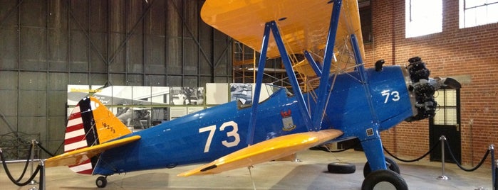 Tuskegee Airmen National Historic Site is one of Locais curtidos por Erin.