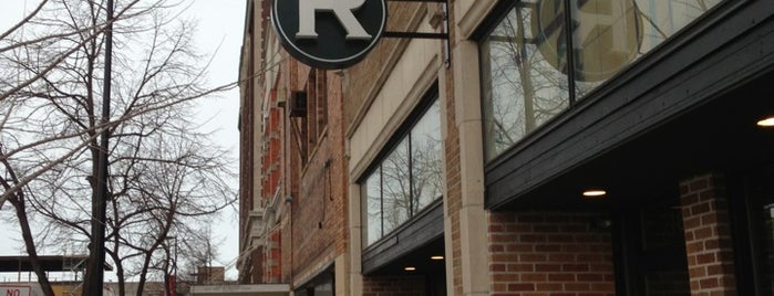 Republic Chophouse is one of Top Restaurants to Visit in Green Bay.