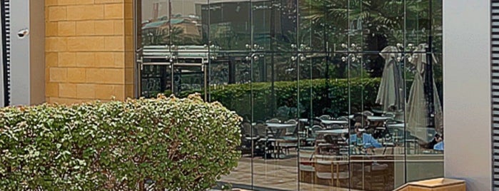 The Blossom’s Cage Cafè is one of breakfast&brunch/Riyadh.