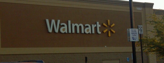 Walmart Supercenter is one of Shimekia : понравившиеся места.