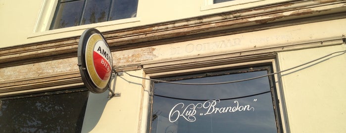 Café Brandon is one of สถานที่ที่บันทึกไว้ของ Mine.