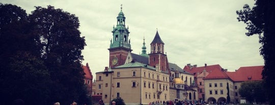 Zamek Królewski na Wawelu is one of Cracow - The Royal Route and Kazimierz.