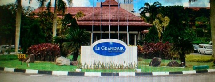 Le Grandeur Palm Resort Johor is one of Golf Courses in Johor.