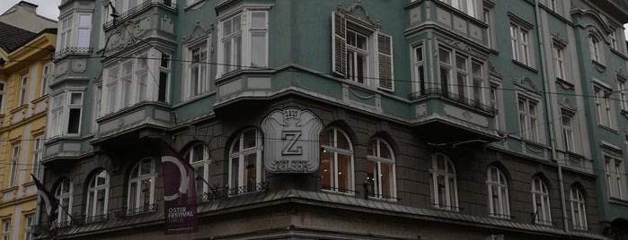 Anton-Zelger-Haus is one of 111 Orte die man in Innsbruck gesehen haben muss.