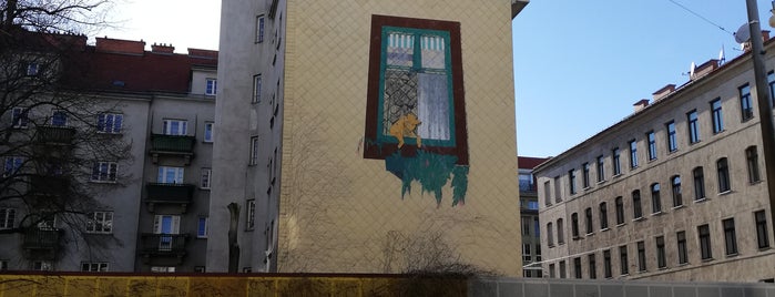 Street Art Graumanngasse is one of Vienna Street Art.