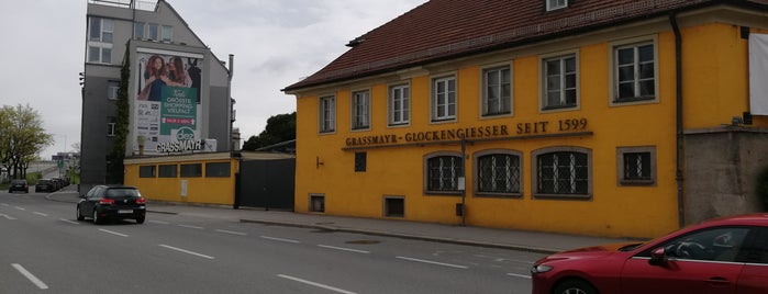 Glockengießerei Grassmayr is one of Austria: Seeveld-Innsbruck.