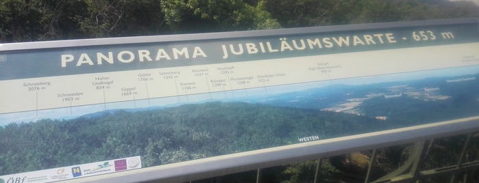 Kaiser Jubiläumswarte is one of สถานที่ที่ Maik ถูกใจ.