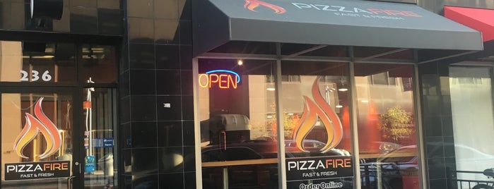 PIZZAFIRE is one of Lugares favoritos de Orlando.