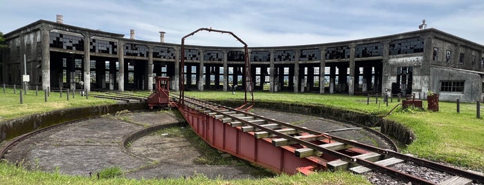 Bungo-Mori Roundhouse & Turntable is one of abandoned places.