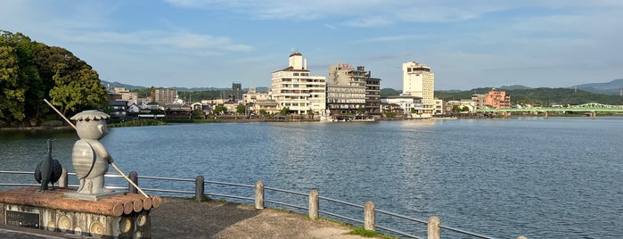 三隈川公園 is one of 公園.