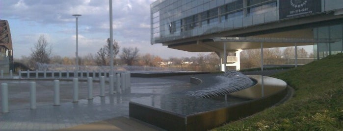 William J. Clinton Presidential Center and Park is one of Presidential Libraries/Homes.