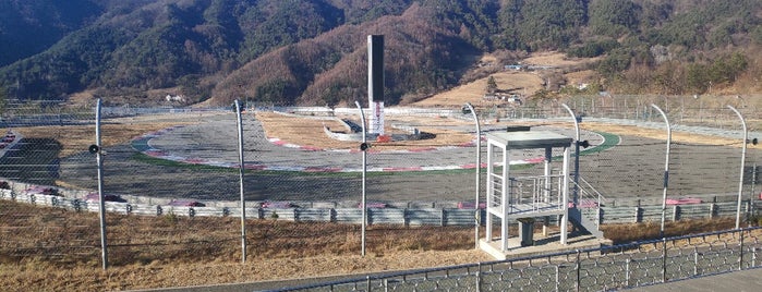 인제스피디움 (Inje Speedium, International Circuit) is one of สถานที่ที่ EunKyu ถูกใจ.