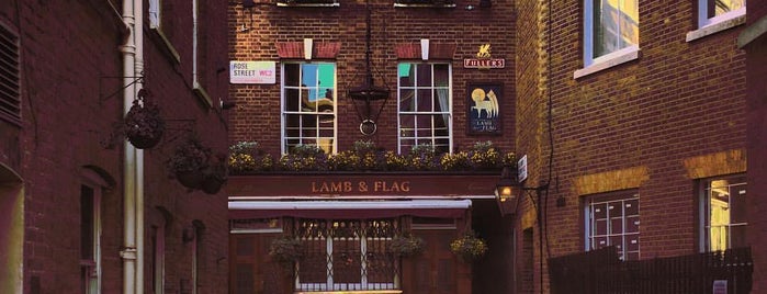 The Lamb & Flag is one of สถานที่ที่บันทึกไว้ของ Ashley.