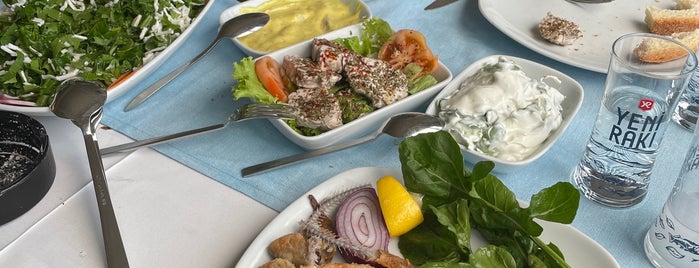 Onur Balık restaurant is one of cizmecikedi 님이 좋아한 장소.