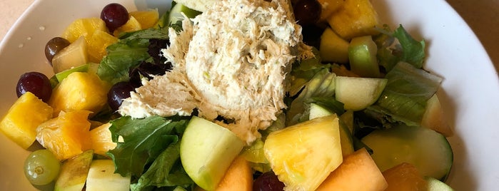 Zoës Kitchen is one of The 15 Best Places for Healthy Salads in Jacksonville.