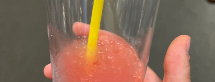 Lemonade is one of Kawika : понравившиеся места.