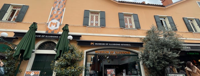 Museum Of Illusions is one of Istambul.