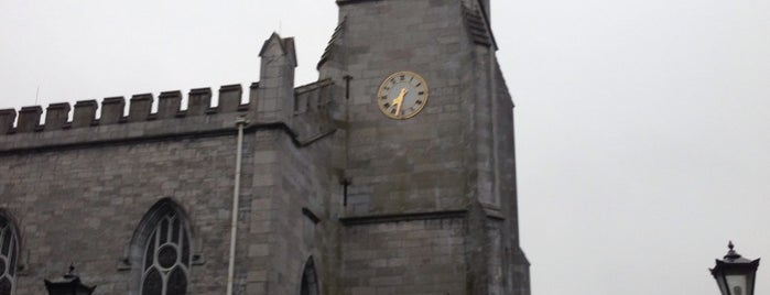 Town Hall is one of Locais salvos de Ian.