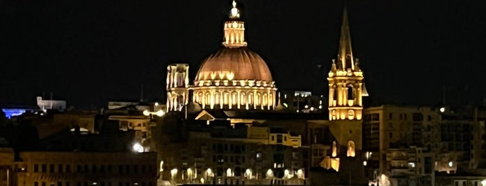 Sliema | Tas-Sliema is one of Posti che sono piaciuti a Özgür Yaşar.