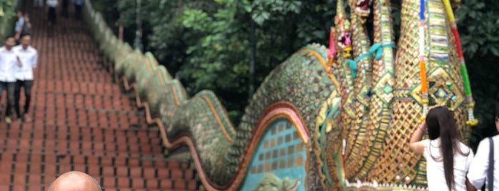 Wat Phrathat Doi Suthep is one of Posti che sono piaciuti a Endel.