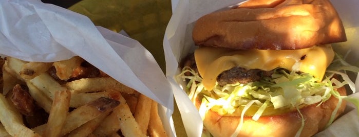 Off-Site Kitchen is one of Eater's 38 Essential Burgers Across The Nation.